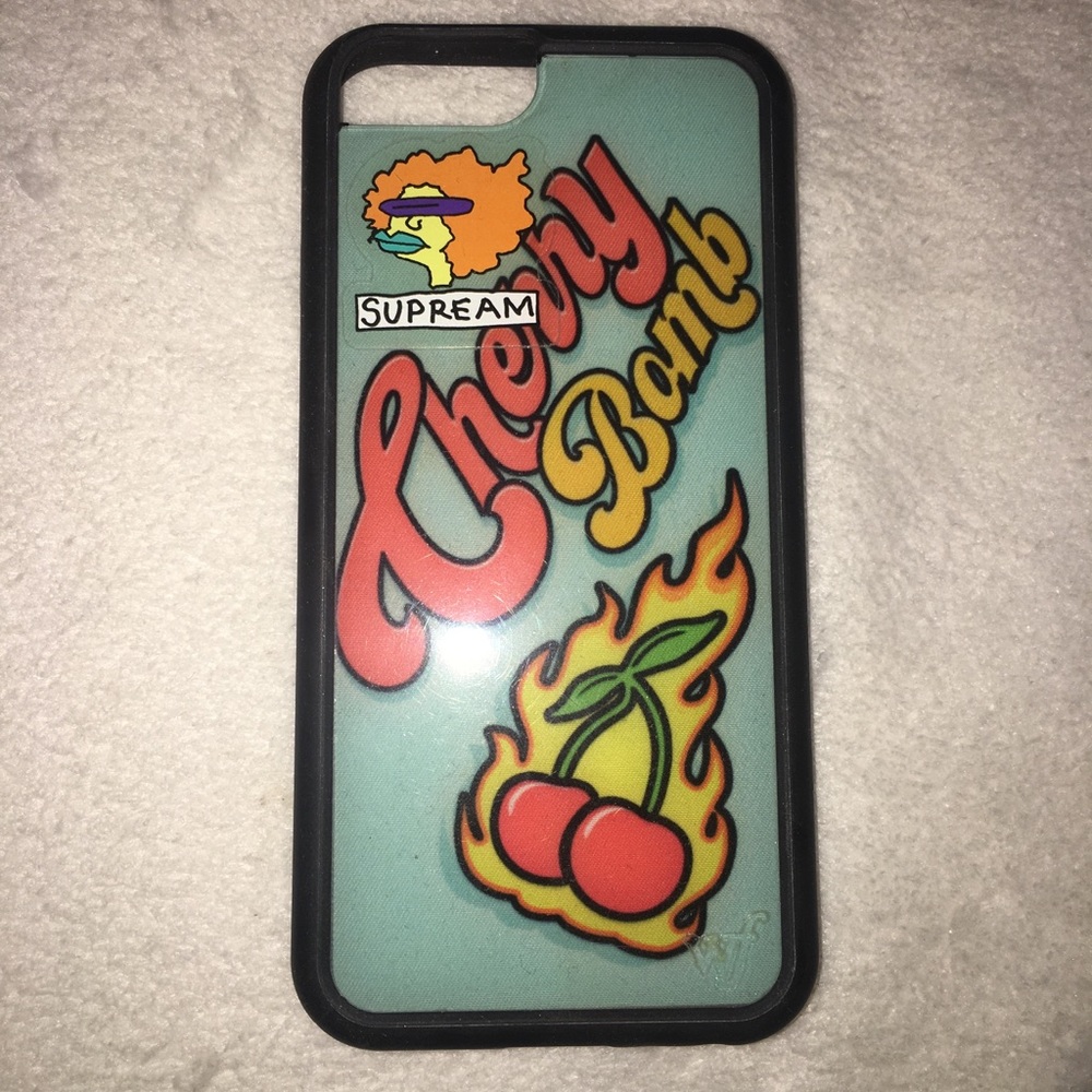 I phone case🍒 - Picture 3 of 4
